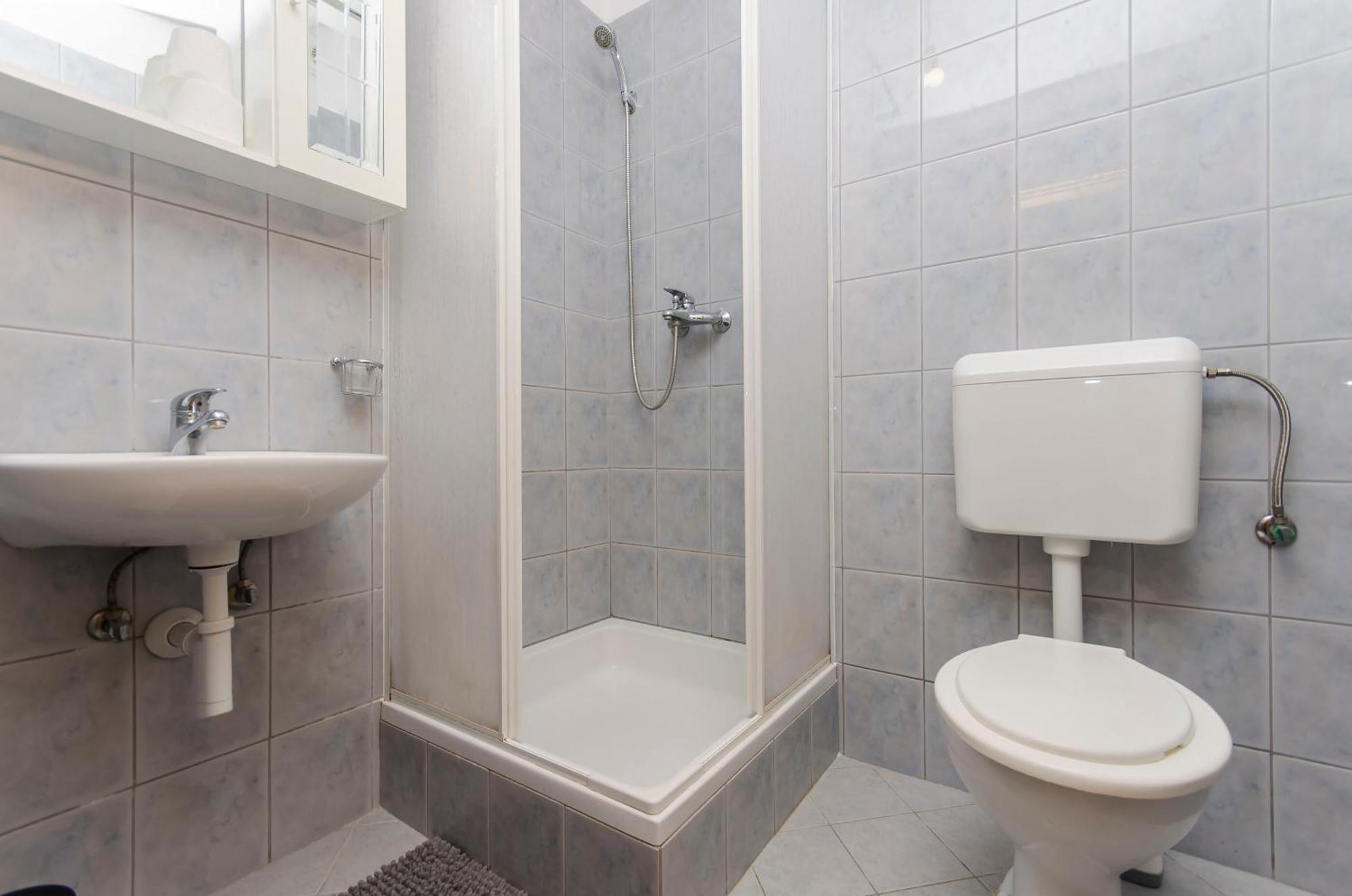 Apartments Ivan Вир Екстер'єр фото