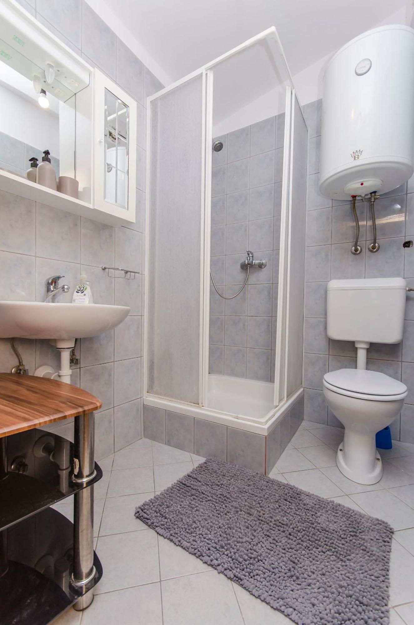 Apartments Ivan Вир Екстер'єр фото